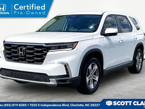 Certified 2025 Honda Pilot EX-L image 3