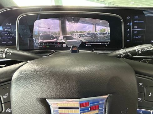 Used 2022 Cadillac Escalade Sport image 41