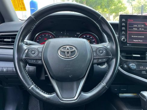 Used 2021 Toyota Camry XSE FWD image 14