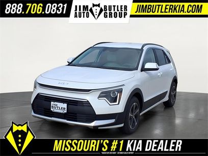 New 2025 Kia Niro EX