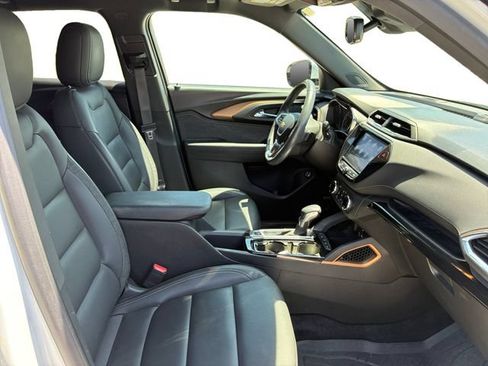 Certified 2023 Chevrolet TrailBlazer ACTIV w/ Sun and Liftgate Package AWD/4WD image 12