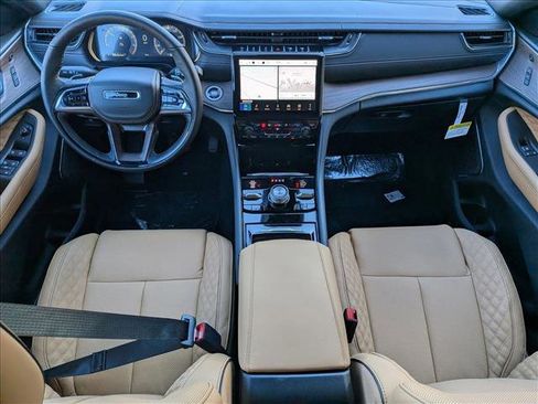 New 2025 Jeep Grand Cherokee L Summit image 15