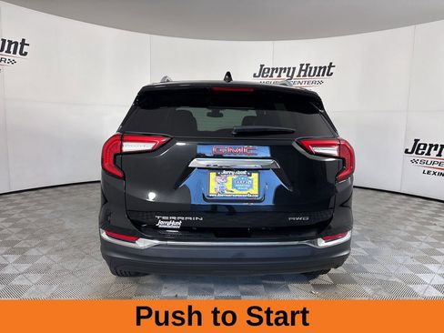 Used 2022 GMC Terrain SLT image 6