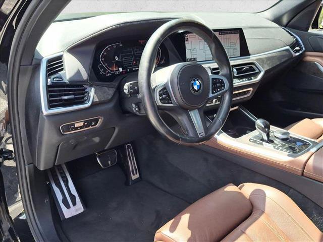 Used 2022 BMW X5 sDrive40i w/ M Sport Package RWD image 9