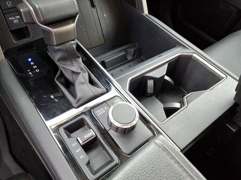 Used 2023 Toyota Tundra Limited w/ Power Package image 25