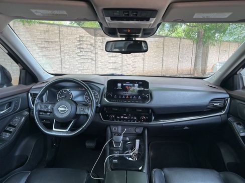 Used 2023 Nissan Rogue SL w/ SL Premium Package FWD image 21
