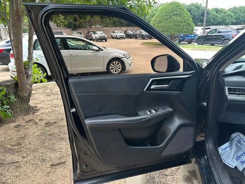 Used 2022 Mitsubishi Outlander SE FWD image 10
