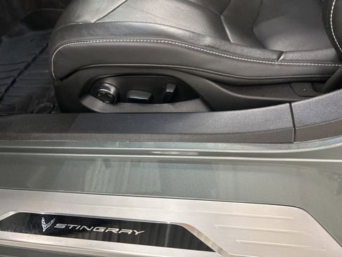 Used 2022 Chevrolet Corvette Stingray Preferred Conv image 7