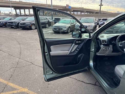 Used 2018 Subaru Forester 2.5i Limited image 10