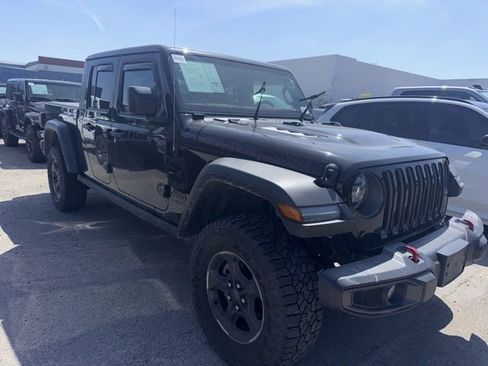 Used 2022 Jeep Gladiator Rubicon w/ LED Lighting Group AWD/4WD image 3