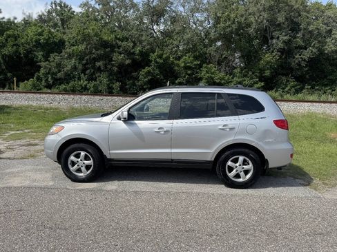 Used 2008 Hyundai Santa Fe GLS FWD image 5