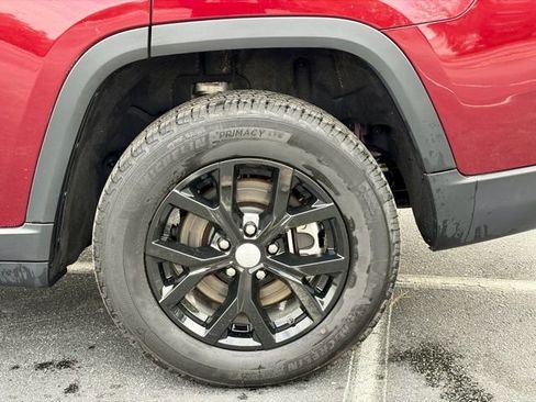 Used 2024 Jeep Grand Cherokee L Limited image 30