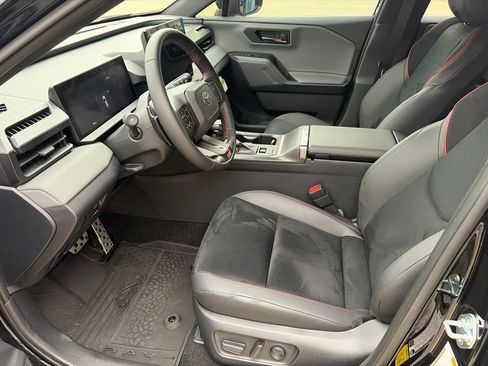 Used 2026 Toyota RAV4 AWD Plug-in Hybrid image 11