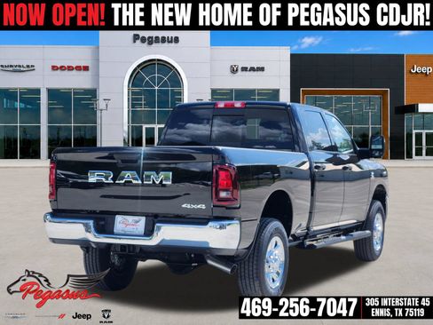 New 2026 RAM 2500 Tradesman AWD/4WD image 5