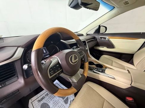 Used 2018 Lexus RX 350 FWD w/ Premium Package image 8