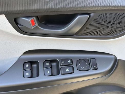 Used 2023 Hyundai Kona SEL w/ Cargo Package image 15