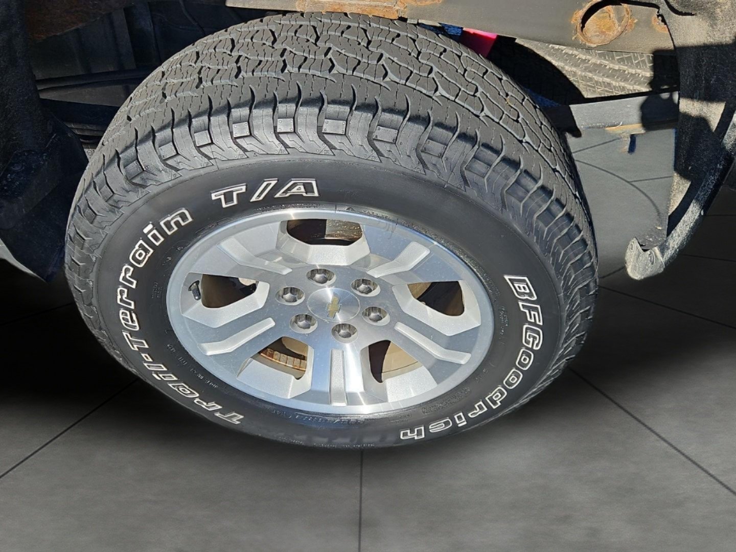 Used 2018 Chevrolet Silverado 1500 LT w/ All Star Edition AWD/4WD image 14