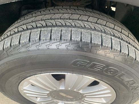 Used 2009 Lincoln Navigator 4WD image 8