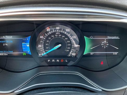 Used 2020 Ford Fusion SE FWD image 18