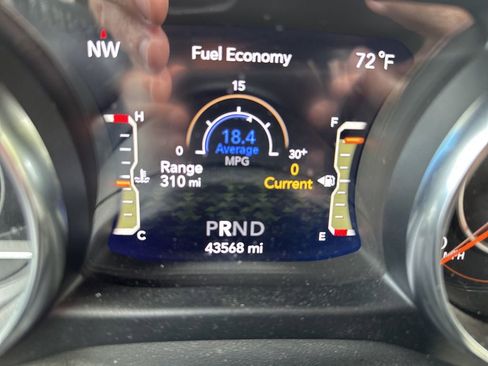 Used 2022 Jeep Wrangler Unlimited Sport AWD/4WD image 11