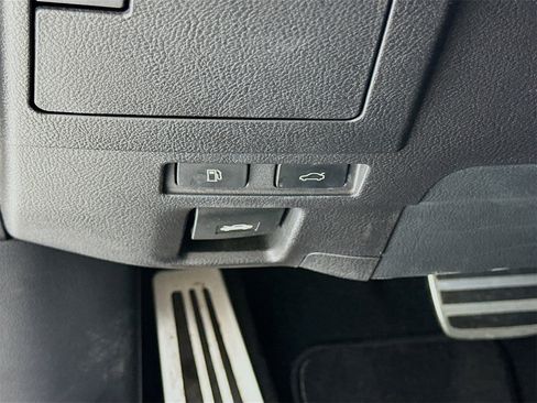 Used 2019 Lexus ES 350 F Sport image 11