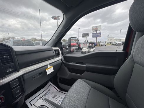 New 2026 Ford F250 XLT image 15