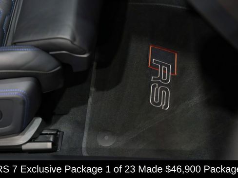 Used 2022 Audi RS 7 Sportback AWD/4WD image 17