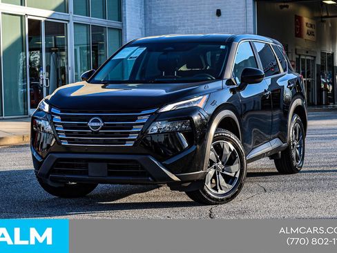 Used 2024 Nissan Rogue SV image 1