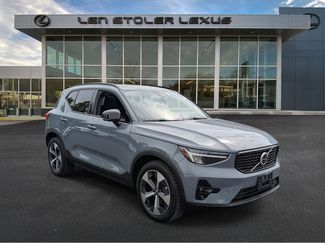 Used 2023 Volvo XC40 B5 Ultimate video 2