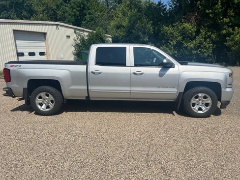 Used 2016 Chevrolet Silverado 1500 LT w/ All Star Edition AWD/4WD image 8