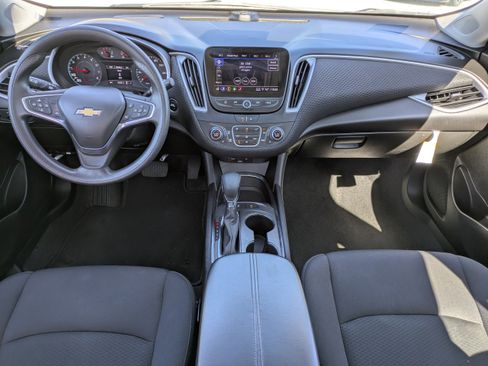 Used 2024 Chevrolet Malibu LT image 12