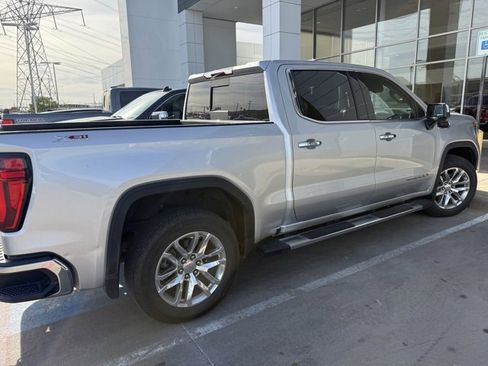 Used 2020 GMC Sierra 1500 SLT w/ SLT Premium Plus Package image 3