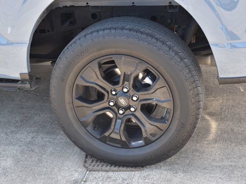 Used 2023 Ford F150 Platinum w/ Equipment Group 701A High AWD/4WD image 11