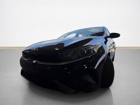 Used 2023 Kia Forte LXS FWD image 8