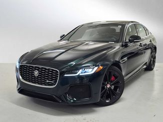 Used 2023 Jaguar XF R-Dynamic SE video 1