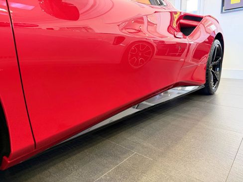 Used 2016 Ferrari 488 Spider image 17