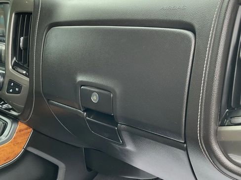 Used 2019 Chevrolet Silverado 3500 High Country w/ Duramax Plus Package image 38