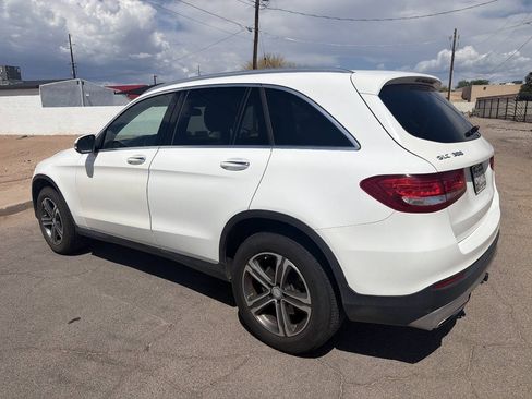 Used 2017 Mercedes-Benz GLC 300 4MATIC image 7