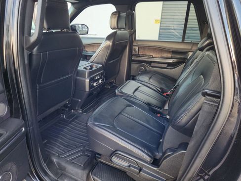 Used 2019 Ford Expedition Max Limited AWD/4WD image 19