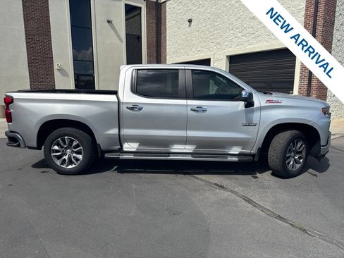 Used 2021 Chevrolet Silverado 1500 LT AWD/4WD image 8