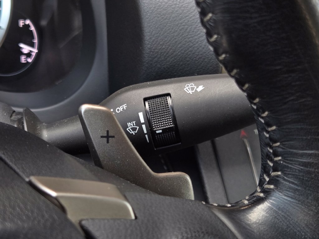 Used 2016 Lexus IS 200t RWD image 25