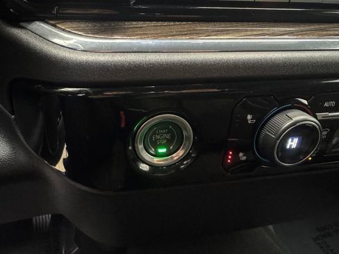 Certified 2024 Chevrolet Silverado 1500 LT image 13