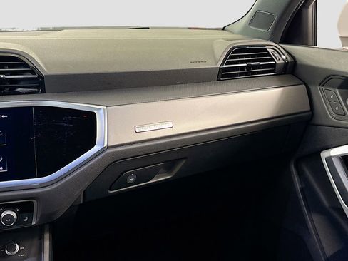 Certified 2022 Audi Q3 2.0T Premium w/ Convenience Package image 19