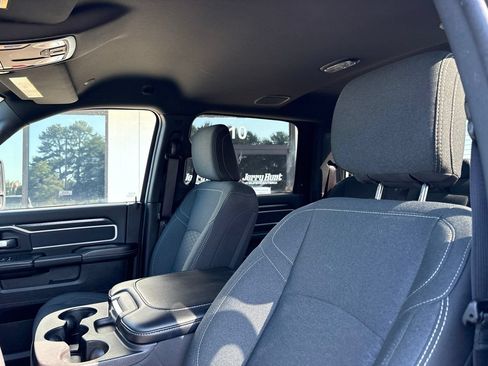 Used 2026 RAM 2500 Big Horn AWD/4WD image 3
