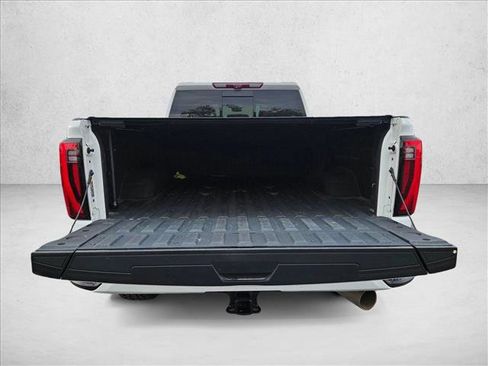 Used 2024 GMC Sierra 2500 Denali w/ Technology Package image 6