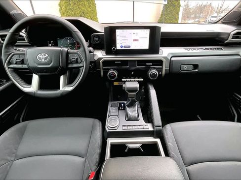 Used 2024 Toyota Tacoma SR5 w/ SR5 Upgrade Package image 16