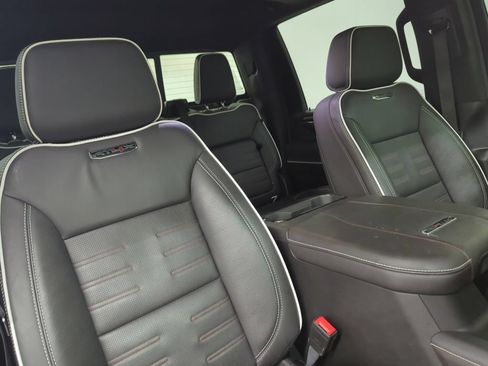 Used 2025 GMC Sierra 2500 AT4X AWD/4WD image 40