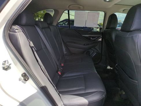 Used 2021 Subaru Outback Limited AWD/4WD image 32