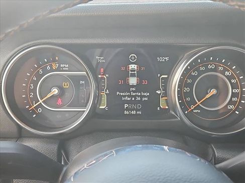 Used 2021 Jeep Gladiator Overland AWD/4WD image 13
