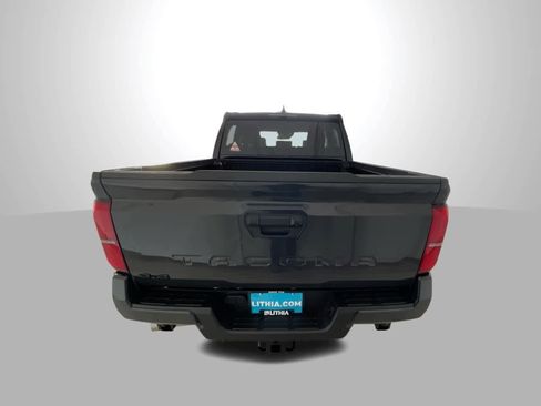 New 2025 Toyota Tacoma TRD Sport image 7